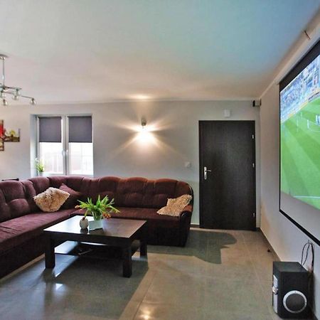 Comfortable Premium Class Apartment Shared Swimming Pool Gaski Exterior foto